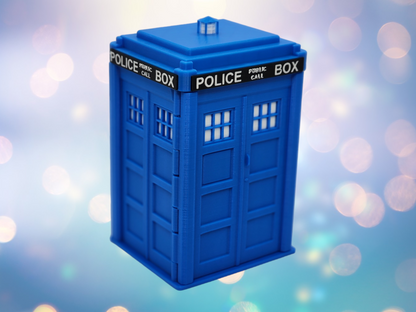 Additional view of the TARDIS-inspired deck box for Commander and sleeved TCG cards, image 3.